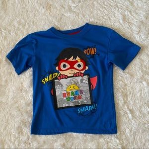 5/$15 Boys size 4 Shirt